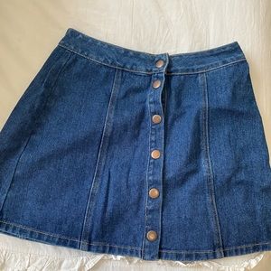 💙Brandy Melville Denim Mini Skirt w/ Button Front 💙